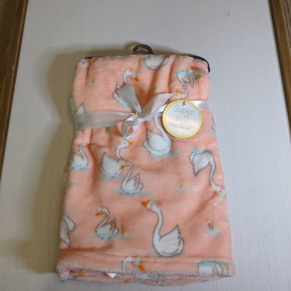 Super Soft Swan Pink Baby Blanket NWT